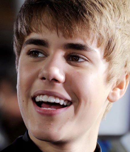 young Justin bieber smiling
