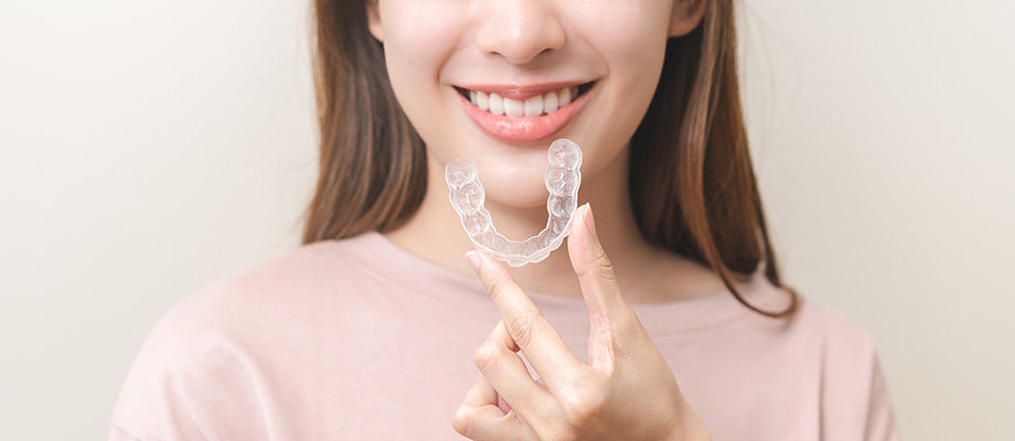 img-newparkorthodontics-invisalign-01