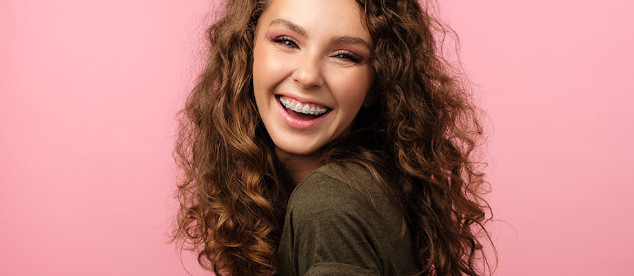 img-newparkorthodontics-lifewithbraces-01