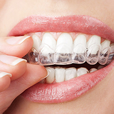 img-newparkorthodontics-treatmentinvisalign-invisiblebraces